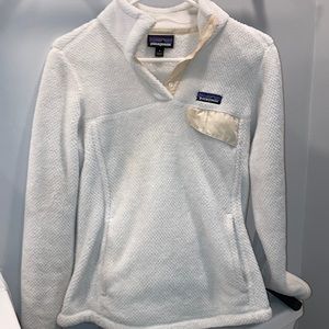 Patagonia White Pullover Fleece